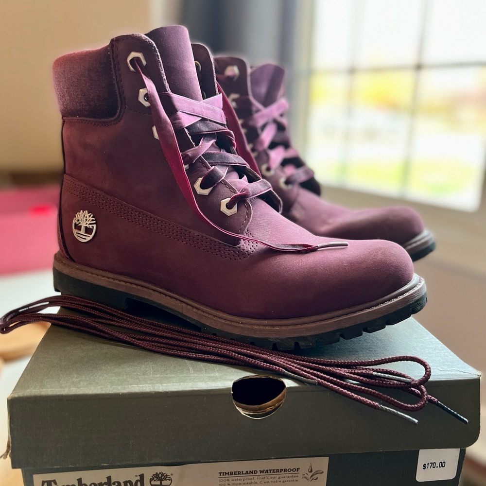 Women’s Burgundy velvet Timberland boots.